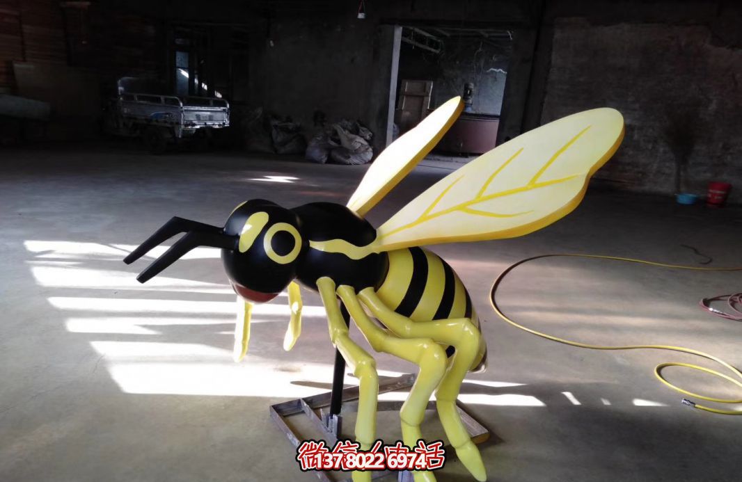 黃色蜜蜂玻璃鋼雕塑 黃色蜜蜂玻璃鋼雕塑